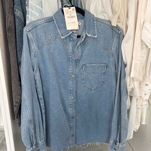 Levi's Denim Button-Up Shirt